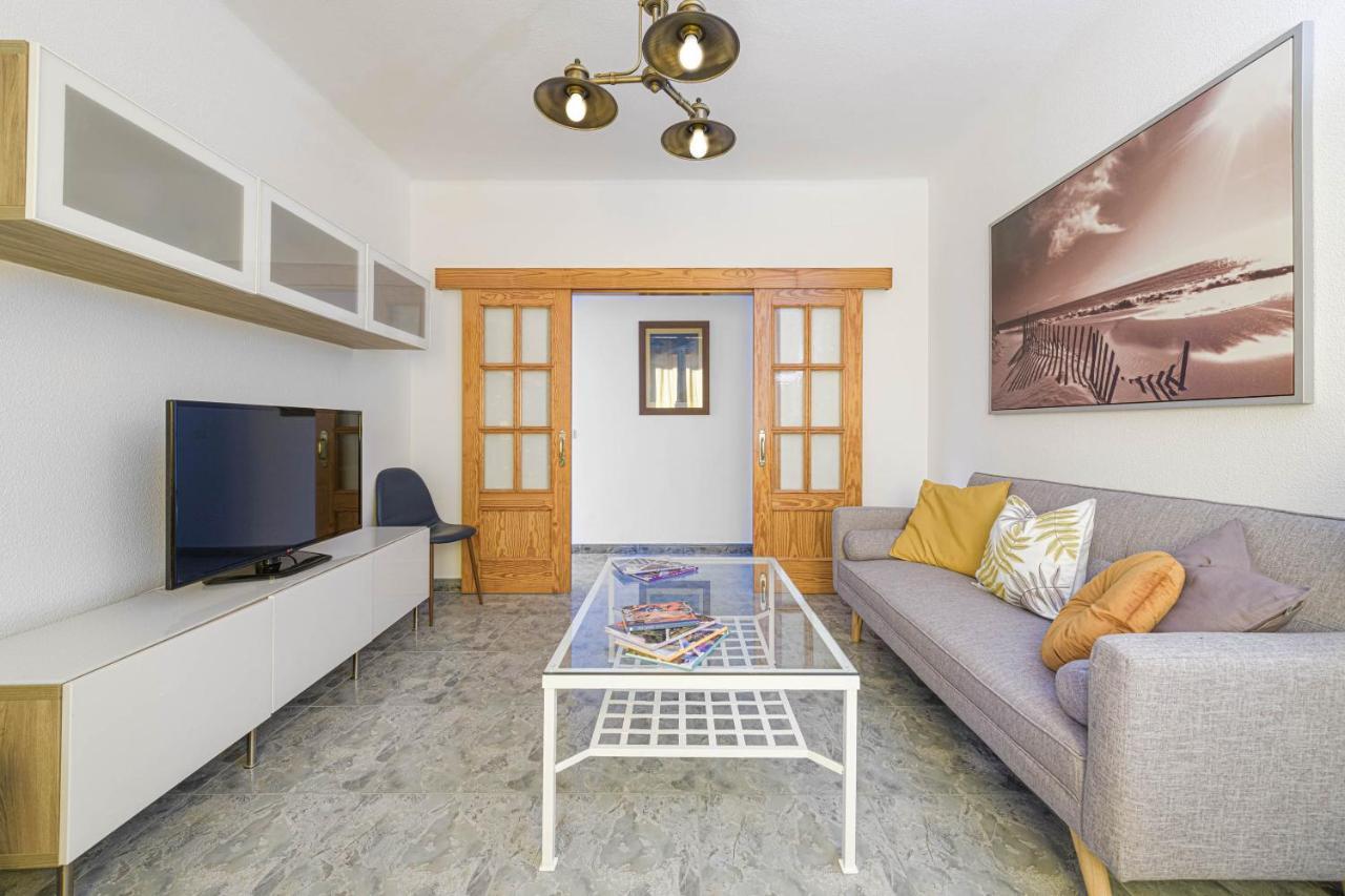 Wintowinrentals Ubicacion Fabulosa, Completo Apartamento Con Parking En El Soho De Malaga Exterior photo